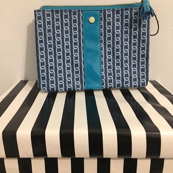 Kate Landry Aqua blue and navy wristlet .. - Picture 3 of 8